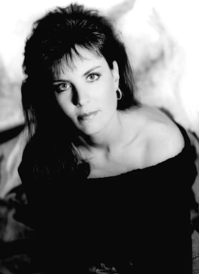 Holly Dunn