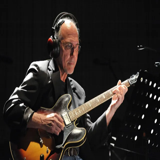 Larry Carlton