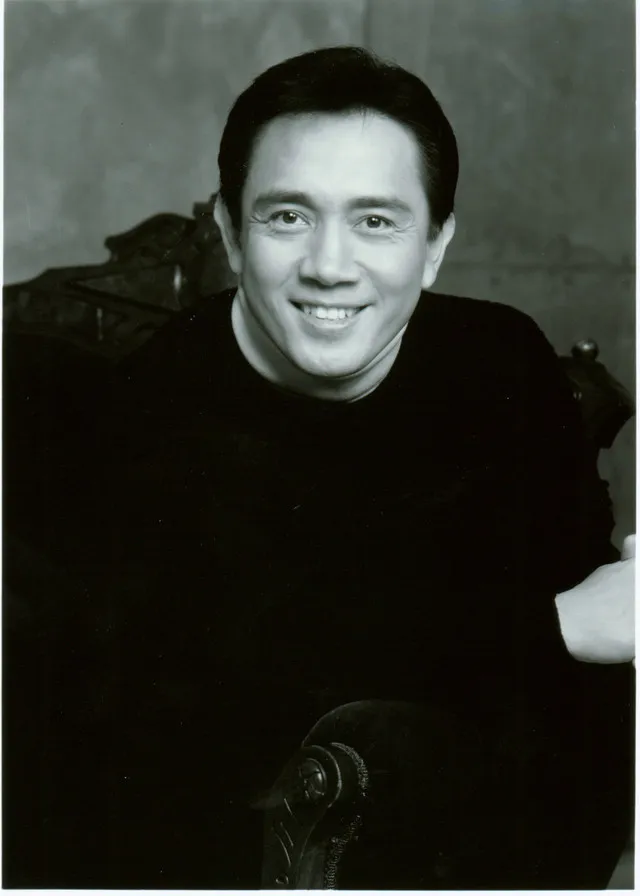 Eiji Oue