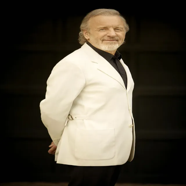 Colm Wilkinson