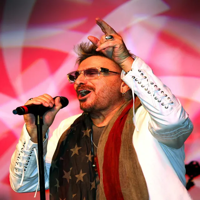 Chuck Negron