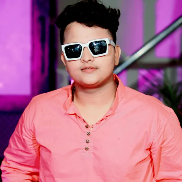 Shubham Tiwari Chiku