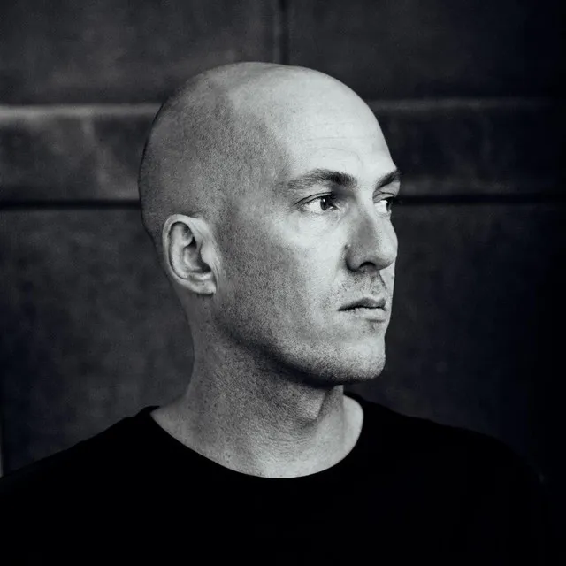 Julian Jeweil