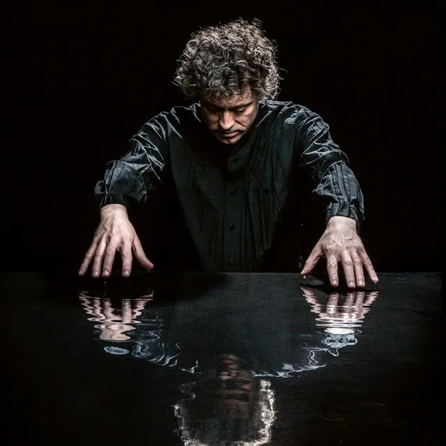 Paul Lewis