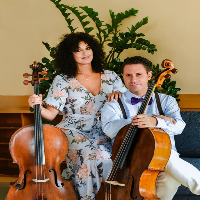 Mr & Mrs Cello