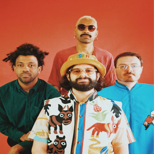 Flamingods