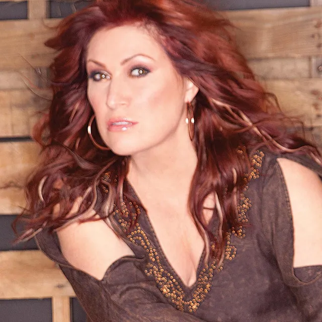 Jo Dee Messina