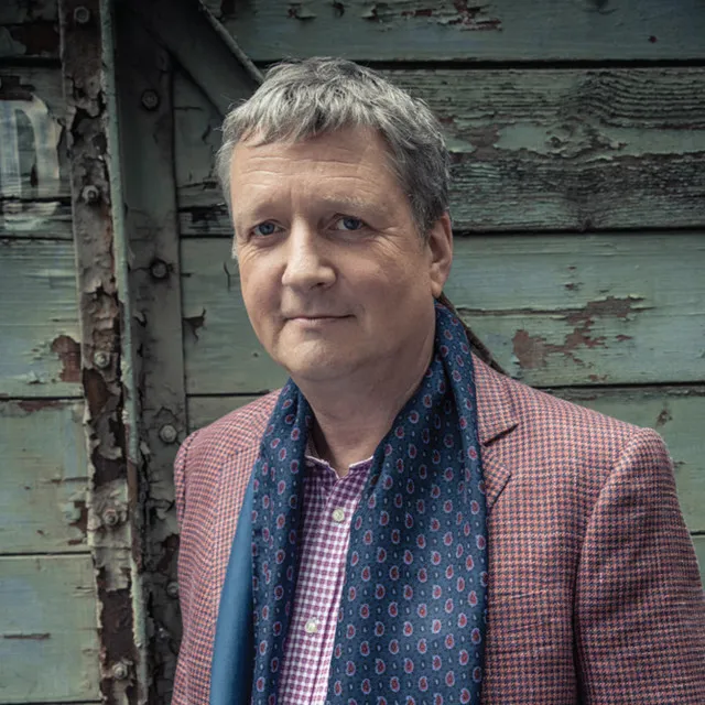 Glenn Tilbrook