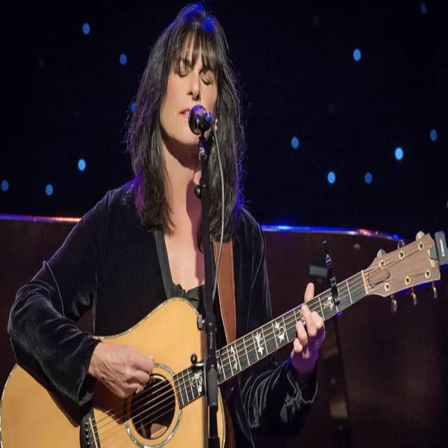 Karla Bonoff