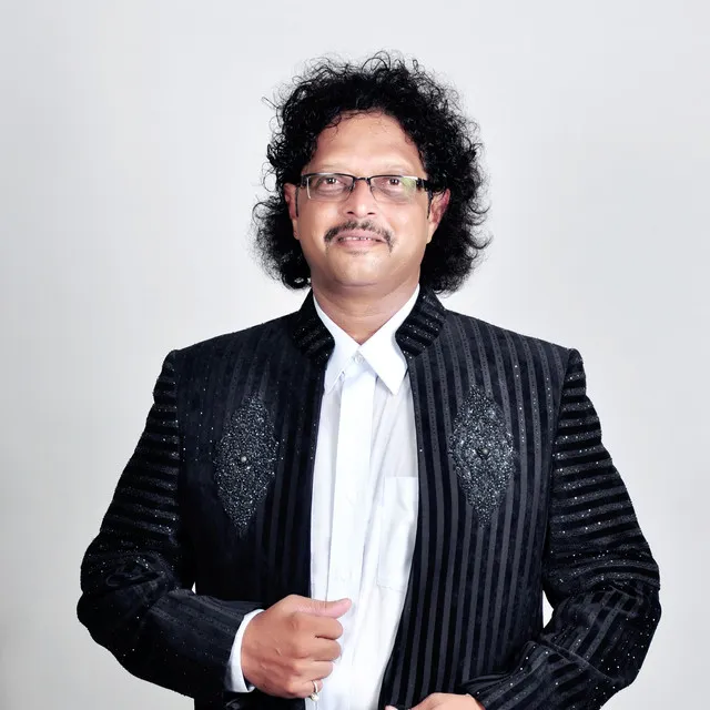 Priyesh Vakil