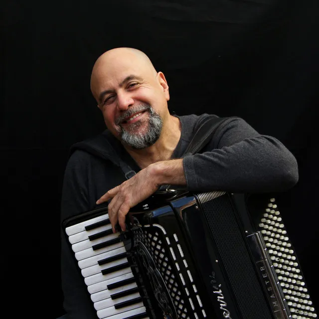 Toninho Ferragutti