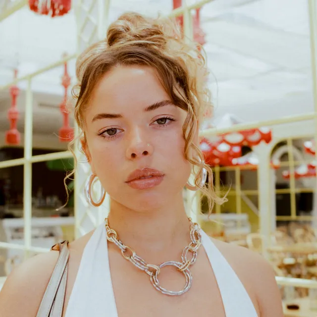 Nilüfer Yanya