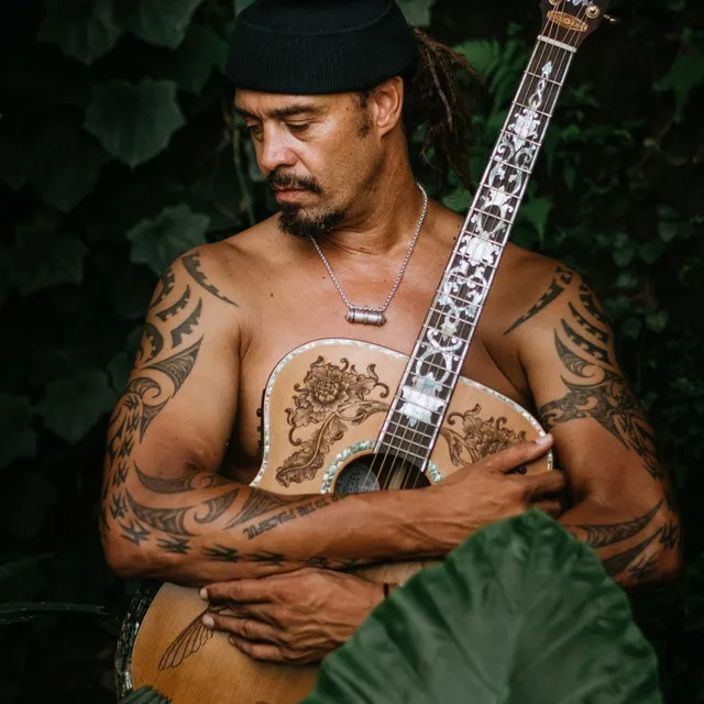 Michael Franti & Spearhead