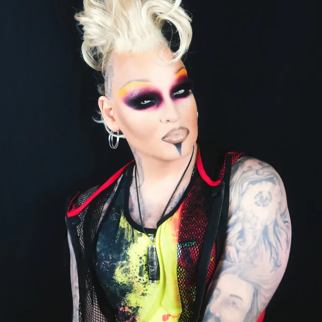 Nina Flowers