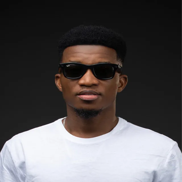 Kofi Kinaata