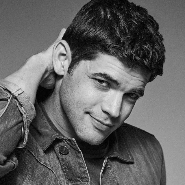 Jeremy Jordan