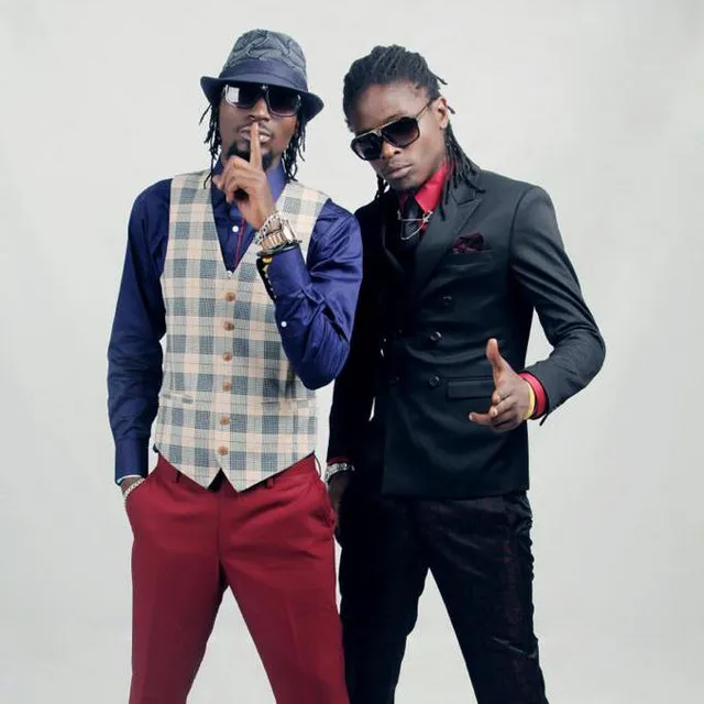 Radio & Weasel