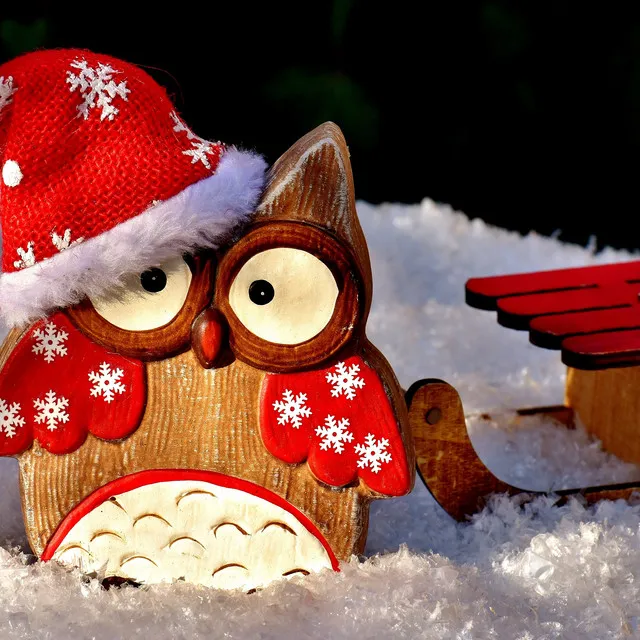 50 Essential Xmas Songs for a Jolly & Stress-Free Christmas Eve