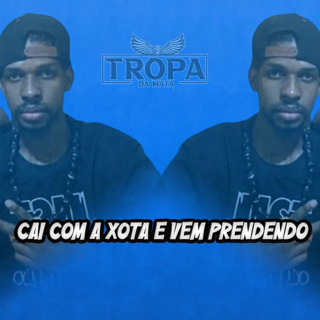 Cai com a xota e vem prendendo