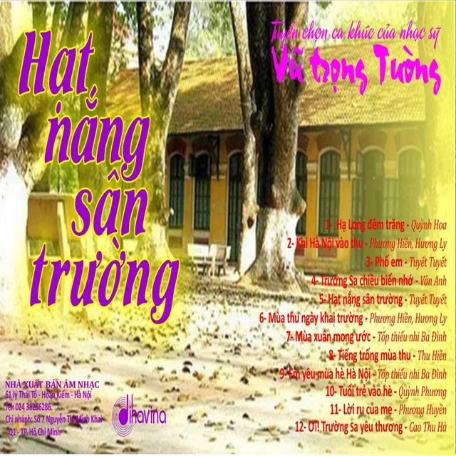 Hạt nắng sân trường