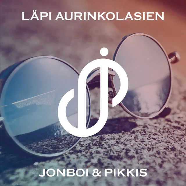 Läpi Aurinkolasien (feat. Juno)