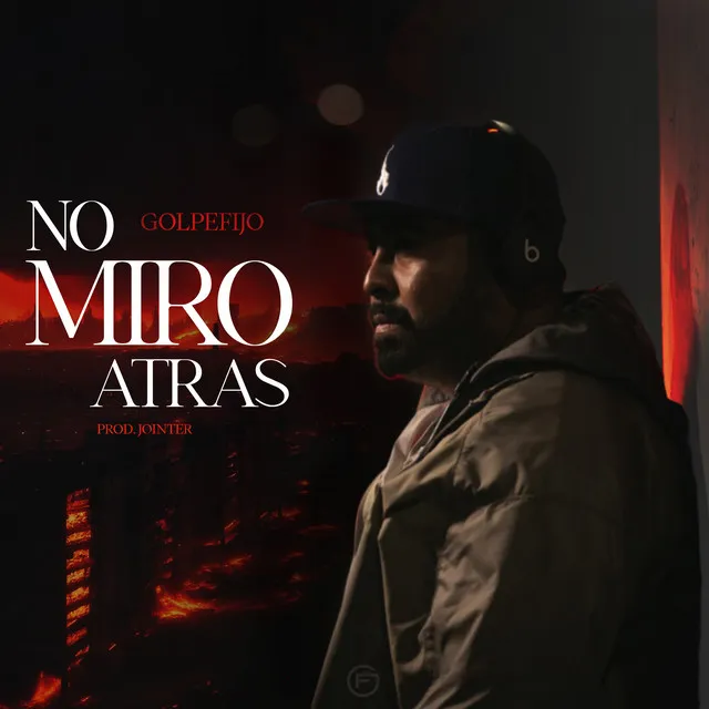 No Miro Atrás.