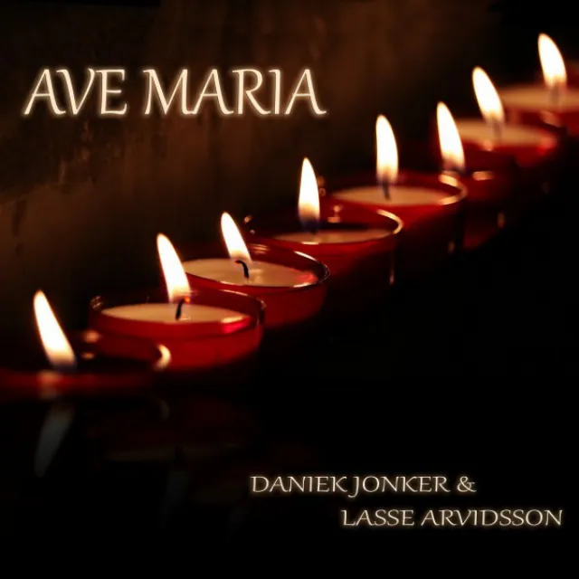 Ave Maria - Piano for 3 Hands