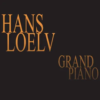 Grand Piano by Hans Loelv