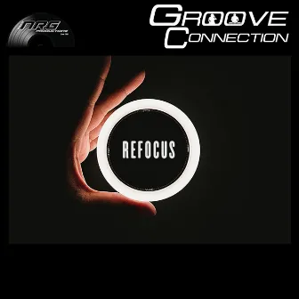 Refocus by Groove Connection