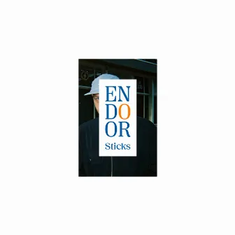 En Door by Sticks