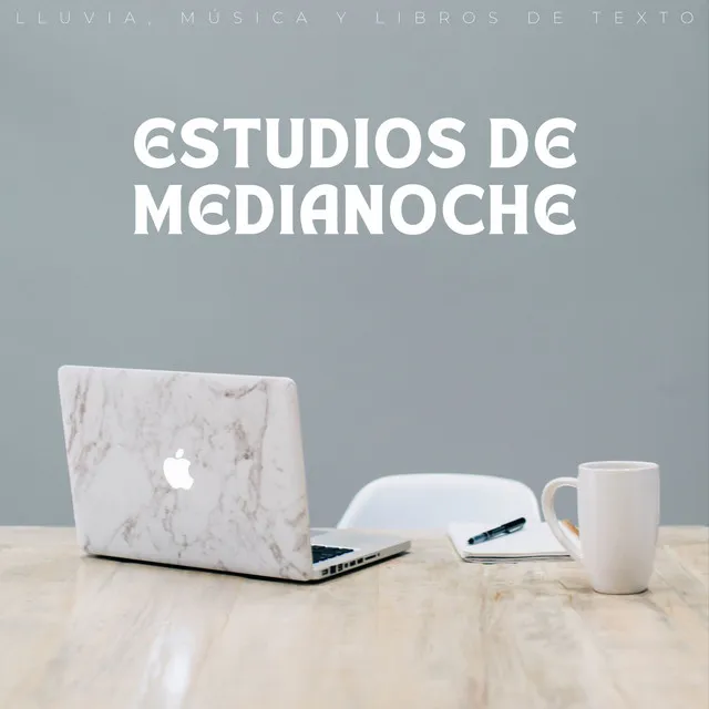 Estudios De Medianoche: Lluvia, Música Y Libros De Texto