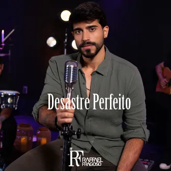 Desastre Perfeito by Raffael Fragoso