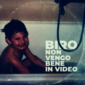 Non Vengo Bene in Video by Biro