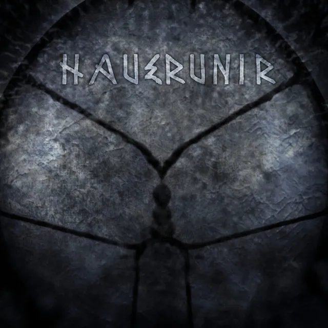 Hausrunir