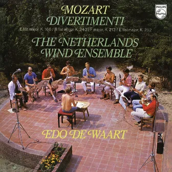 Mozart: Divertimenti I (Netherlands Wind Ensemble: Complete Philips Recordings, Vol. 1) by Netherlands Wind Ensemble