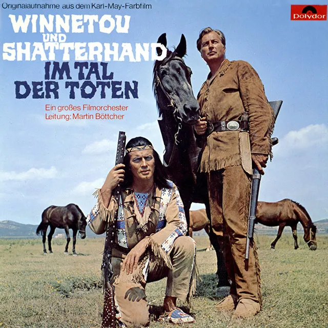 Old Shatterhand und Winnetou fahren im Kanu