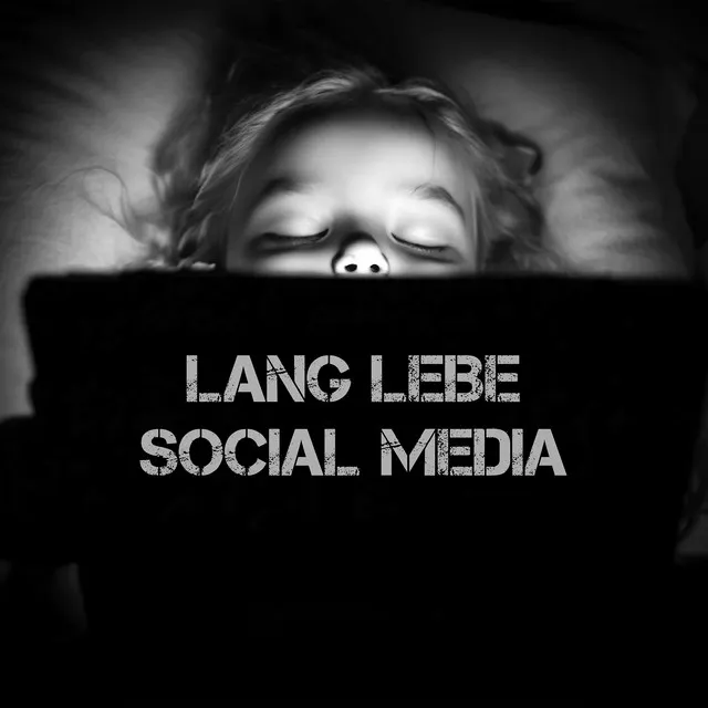 Lang Lebe Social Media