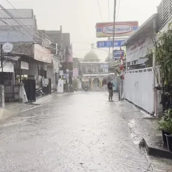 Heavy Rain and Strong Winds in Indonesian Villages by 