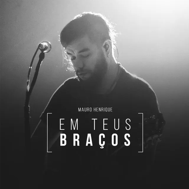 Em Teus Braços