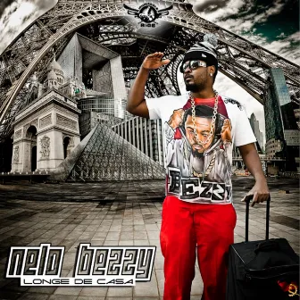 Longe de Casa by Nelo Bezzy