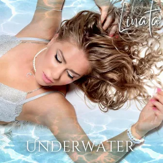 Underwater by Linata