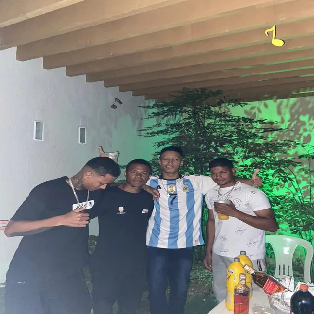 MEGA DE CRIA