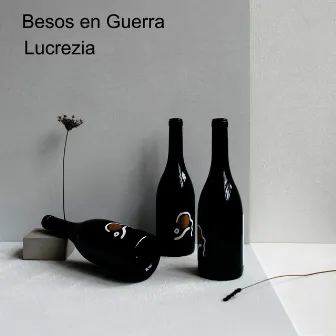 Besos en Guerra by Lucrezia