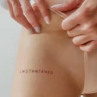 Instantáneo by Gia Love