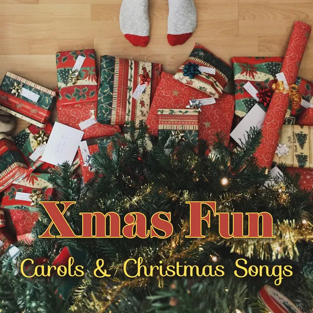 Xmas Fun - Carols & Christmas Songs: Essential Background Music for Dinner Party, Gifts Opening, Winter Games and Christmas Tree Decoration