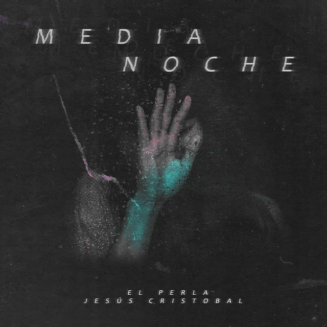 Media Noche