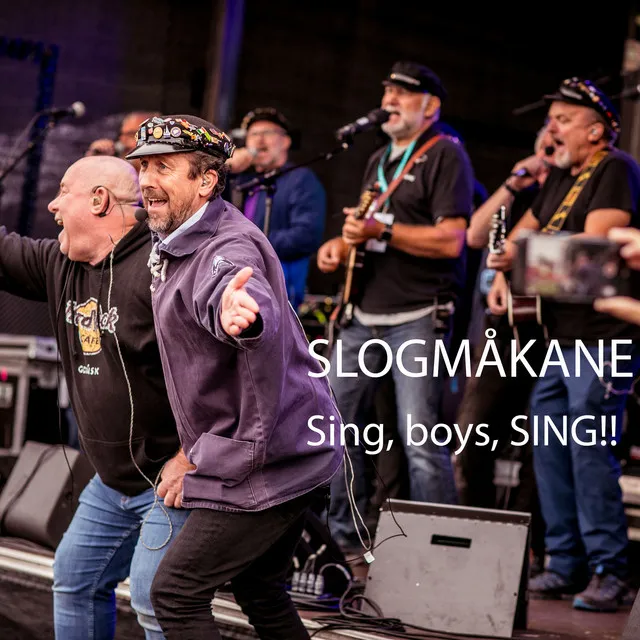 Sing, boys, SING!