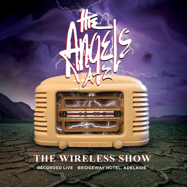 The Wireless Show (Live At The Bridgeway Hotel)