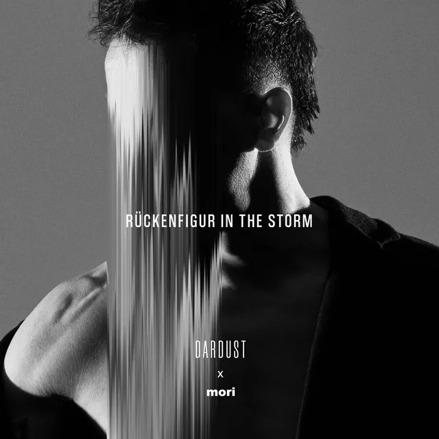 Rückenfigur in the Storm feat. mori (feat. mori)