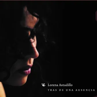 Tras de una Ausencia by Lorena Astudillo